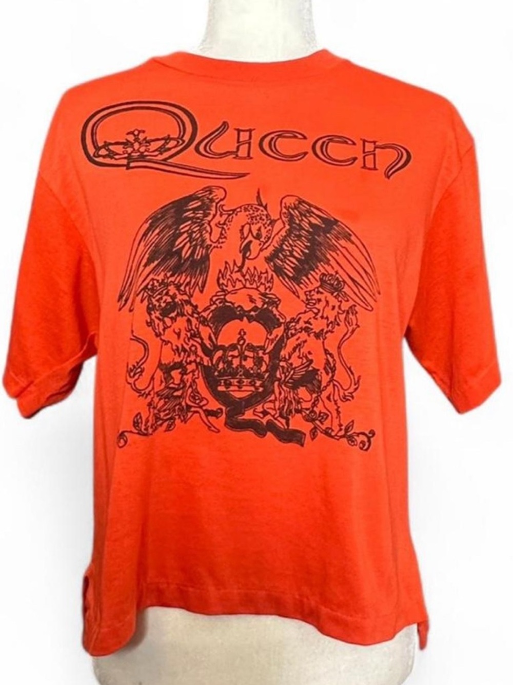 💜 Orange Queen Short Sleeve Graphic Band Tee (P2P 21)